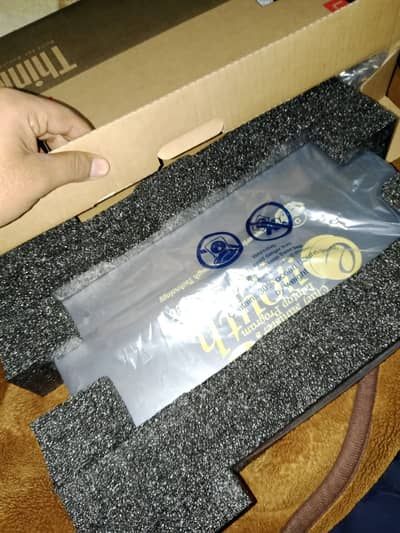 Untoughed Box pack cm LAPTOP