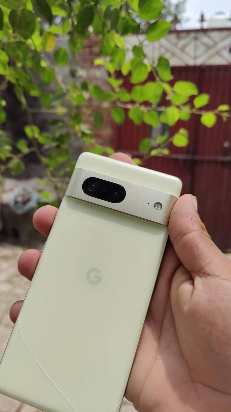 Google pixel 7 2