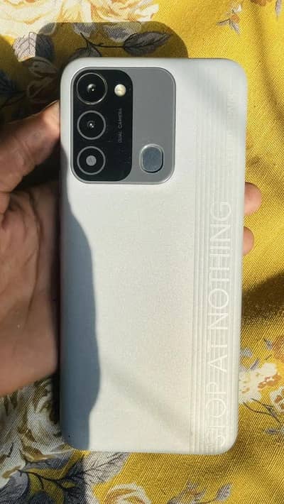 Tecno spark 8C 4 64 full box