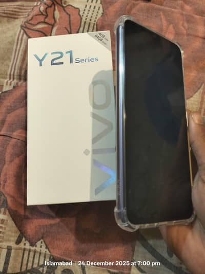 Vivo Y21 with Box & Original Charger