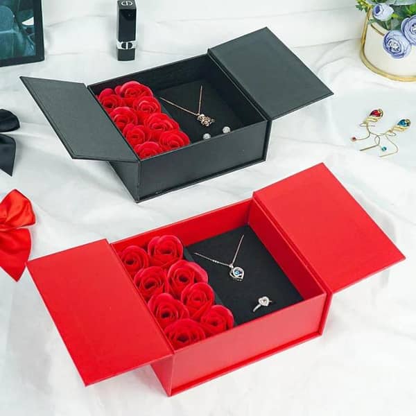 Luxury Red Rose Mini Gift Box with Flowers – Cute Small Gift Box, Perfect for Birthdays, Anniversaries, Valentine’s Day, Weddings & Romantic Special Moments
