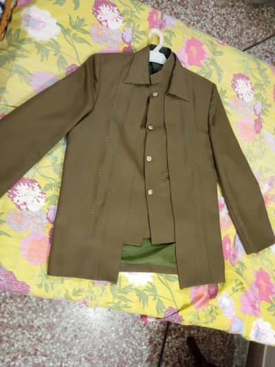 3 piece complete suit just slightly used few days