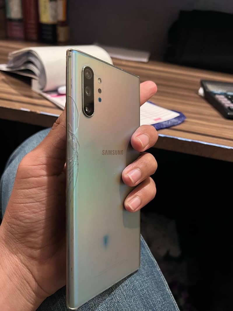 Note 10 plus 5g 4