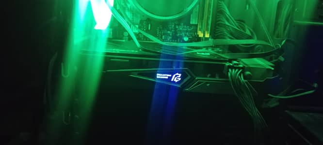 AMD Radeon RX 5500 XT – 8GB GDDR6 Graphics Card, better then 1660 ti