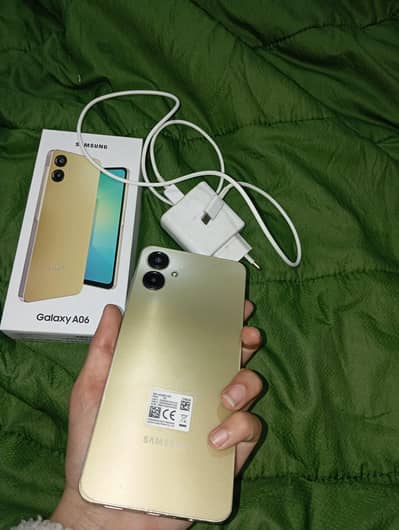 Samsung A06 phone 4+4/128GB urgent sale 0314-4169858