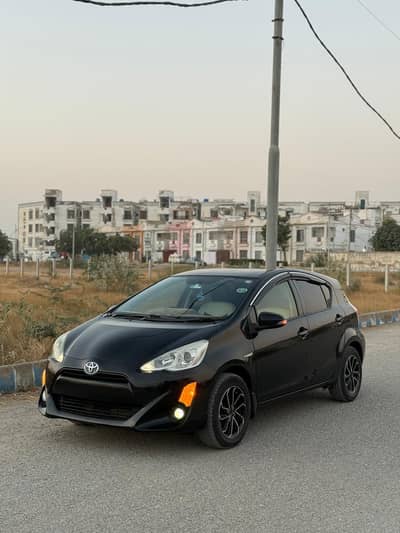 toyota aqua modal 2015/2019