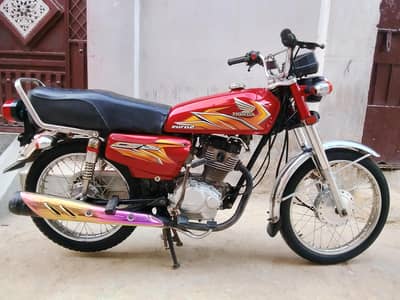HONDA125. Model 2020 Hyderabad number ha urgent sell no sms only phone