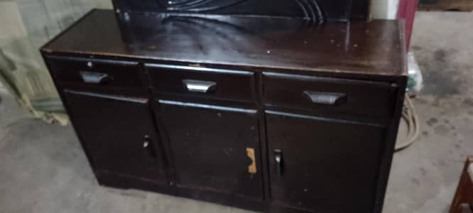 large single bed and dressing Table for sale