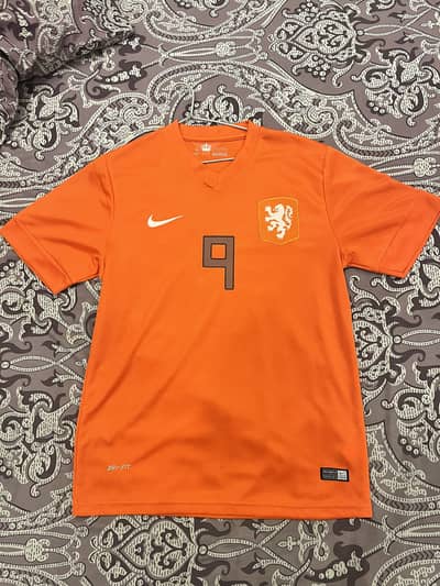 Van Persie 2014 Netherlands World Cup jersey ‘Unused’