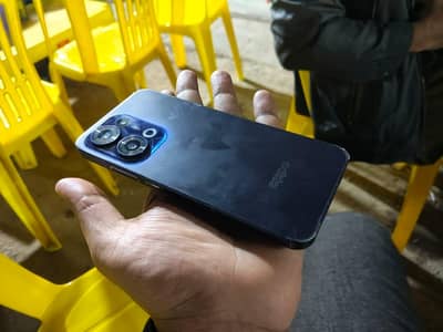 oppo Reno 13 5g 10/10 6 month warranty complete box