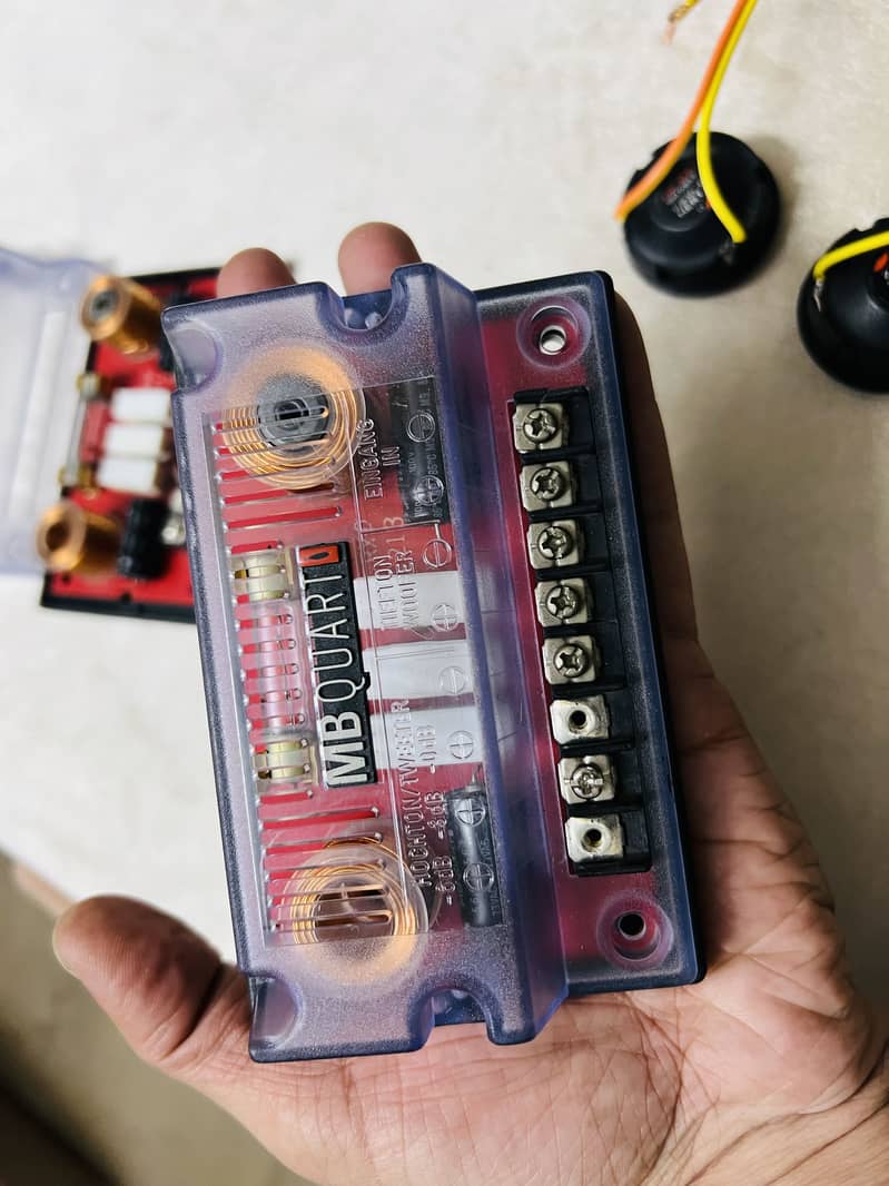 Crossover & Tweeter 3