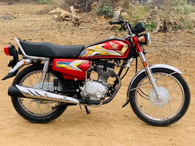 Honda 125 2025 model farsale genuine condition