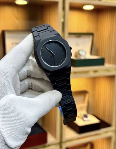 Black AURA WATCH ⌚