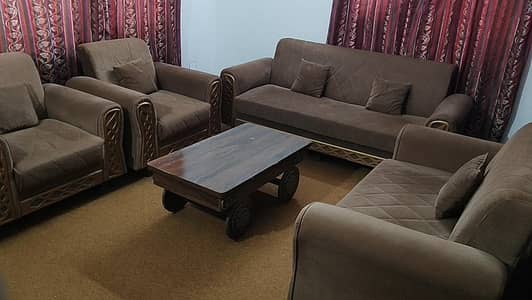 7 seater Sofa set with table