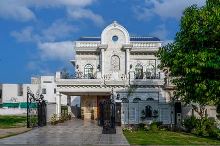 Full Basement 5 Marla Double Unit Victorian Design House For Sale At Prime Location Near to Park, Masjid and Commercial