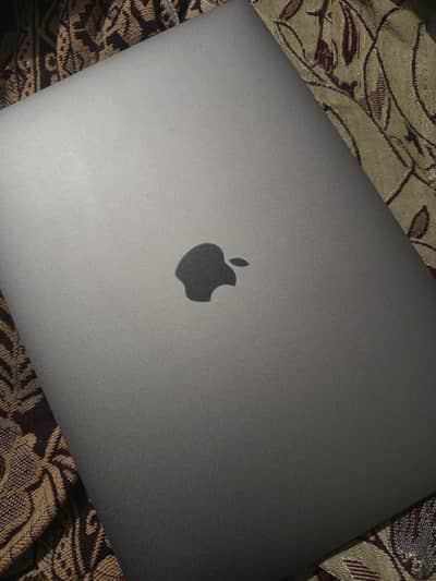 Macbook pro M1 with touch bar 8 core cpu with orginal 61 watt charger
