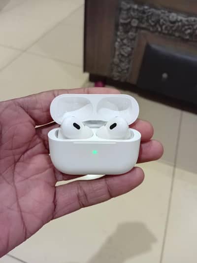 air pods pro  2and generation  wireless buzzer   03124785896