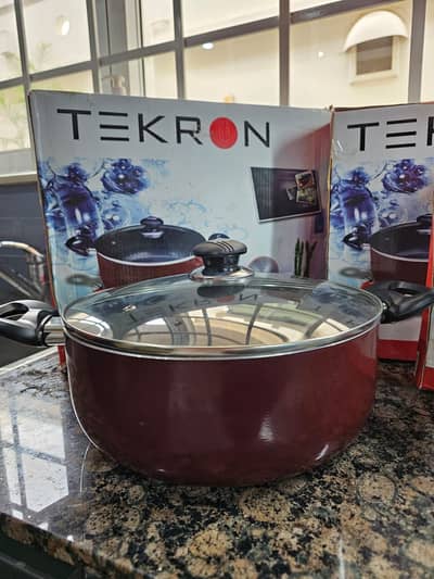 4 piece nonstick cooking set brand new