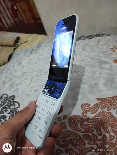 nokia 2720 flip