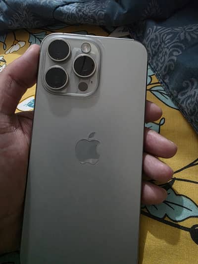 Apple iPhone 15 Pro Max