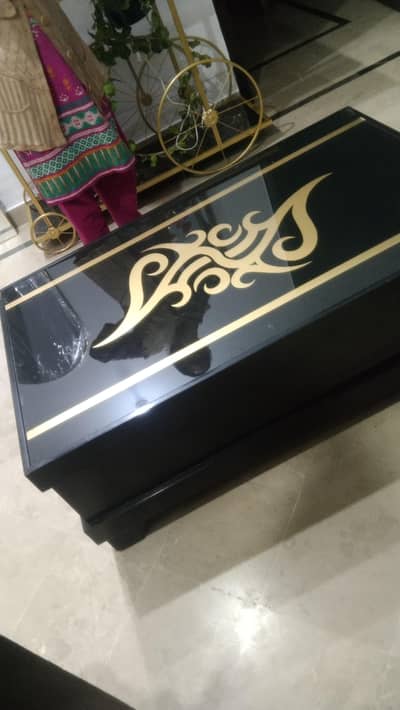 brand new table for sale just space ishu