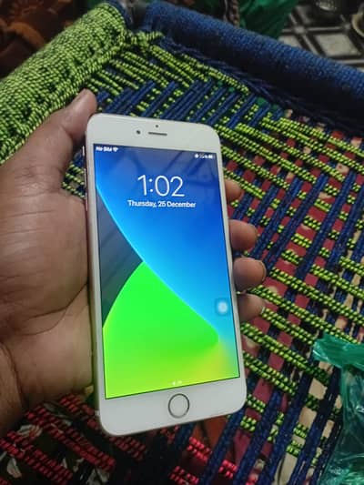 Apple iPhone 6S Plus