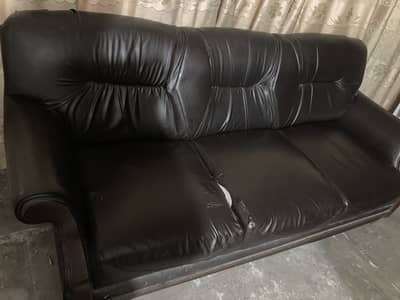 sofa three peice