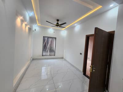 Affordable 5 Marla Upper Portion for Rent in Pak Arab Housing Society
