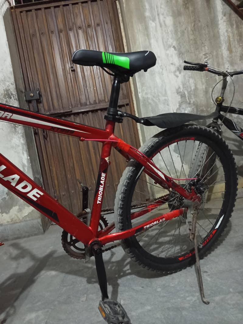 good condition bicycle anda pice 2