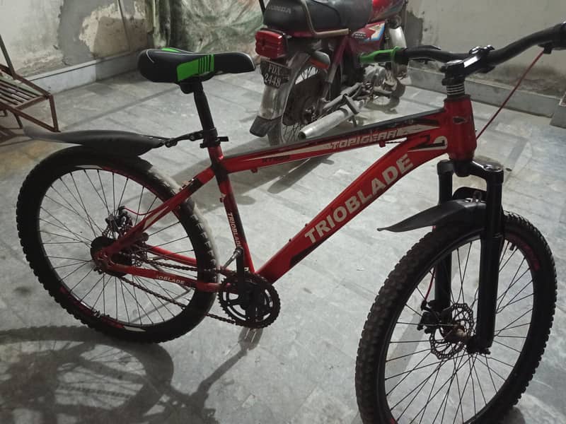 good condition bicycle anda pice 3