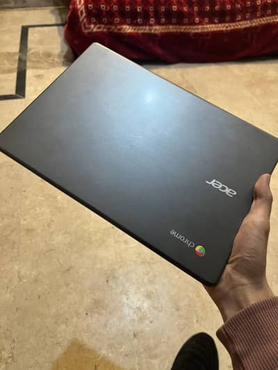 Acer c740 with widows 11 (4/128) compact chromebook