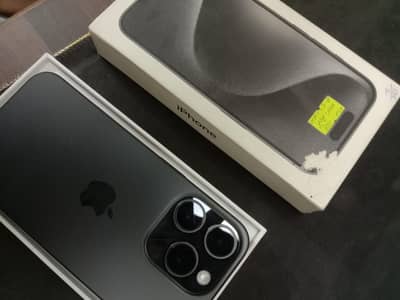 iphone 15 pro with box