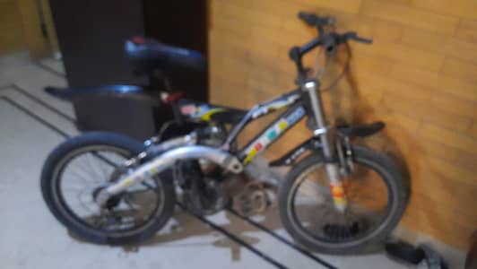 Selling Mountain bike