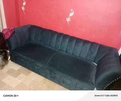 5 seater sofa set with table