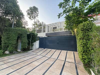 Elegance Personified, Get The House Or LoseTheDeal