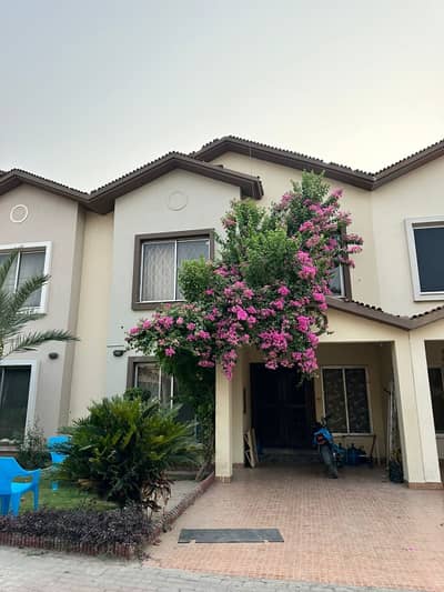 we are offering 6.11 marla house for sale in bahria town