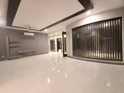 Reasonable Reliable. Well Planned And Super Location IsDHAPhase5