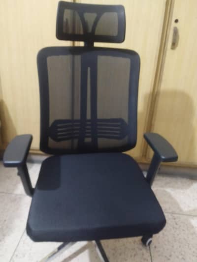 Executive Office Chair Brand New Condition.