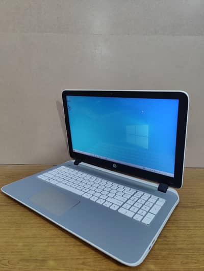 Hp Pavilion 15 Notebook i5 4 Gen Numpad Graphic  840M