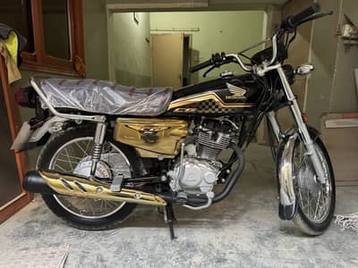 Honda cg 125 special gold edition