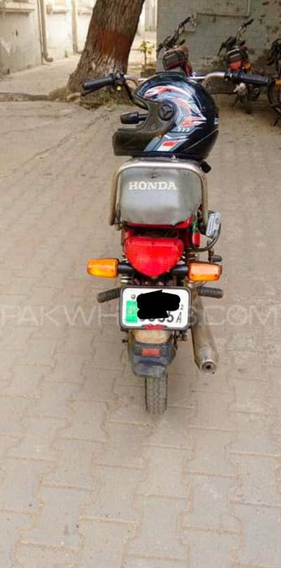 Yamahan Dhoom \ 70Cc For Sale.