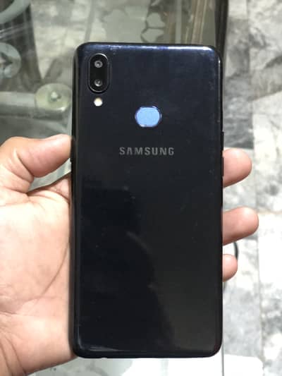 Samsung A10s in lush condition