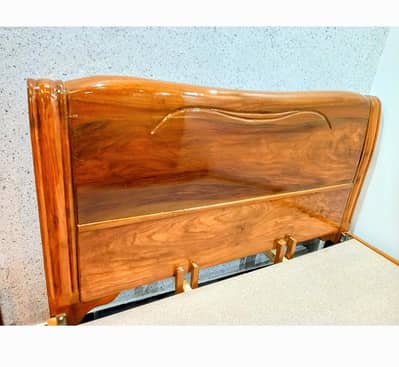 Solid Sheesham wood king size bed set never used new condition