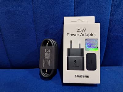 Samsung 25 Watt Super Fast Charger With C To C Cable