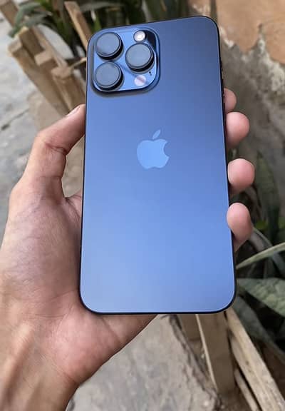 iPhone 15 pro max 2 month use only