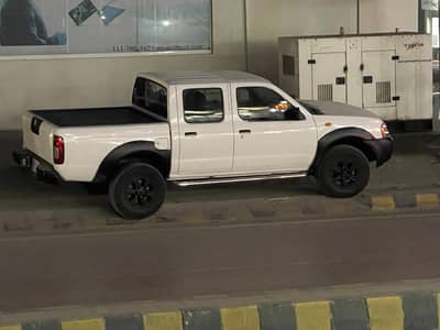 Nissan Navara 2006model 2014 registerd