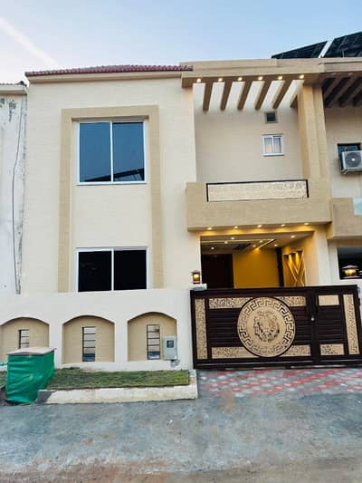 5 MARLA DESIGNER HOUSE FOR SALE