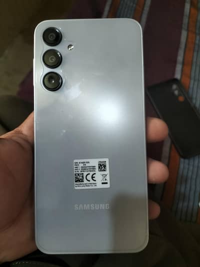 Samsung a16 8/256 with warranty