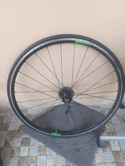 Road Bike Bicycle alloy Rim Tyre With 9 speed rear cassette 700c size