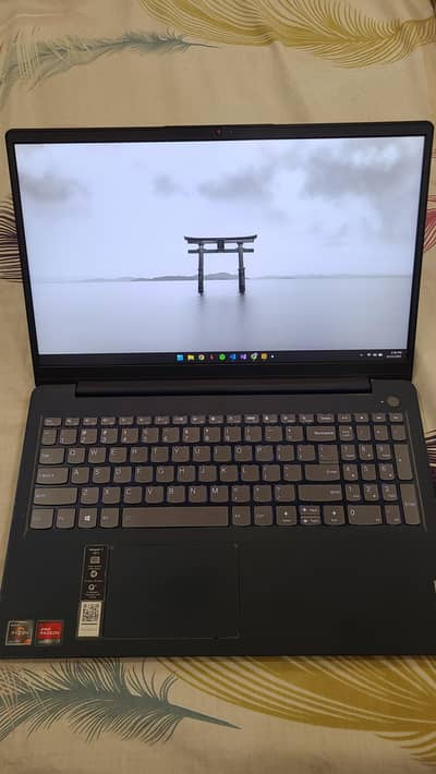 Lenovo Ideapad 3 Ryzen 7 Vega 8 Graphics Touchscreen